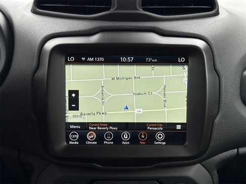 Used 2021 Jeep Renegade Latitude image 22