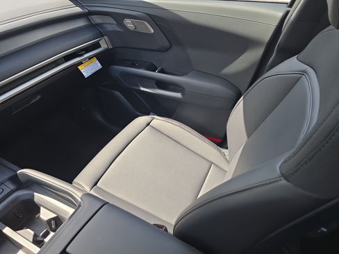 New 2027 Kia Telluride S image 16