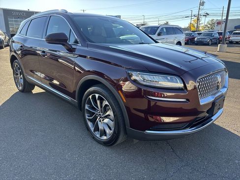 Certified 2021 Lincoln Nautilus Reserve w/ Cargo Utility Package image 6