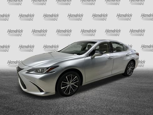 Used 2025 Lexus ES 350 w/ Premium Package FWD image 5