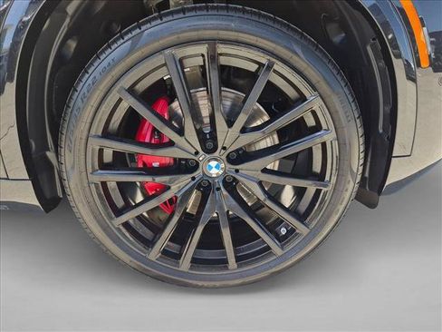 Used 2026 BMW X5 sDrive40i w/ M Sport Package RWD image 23