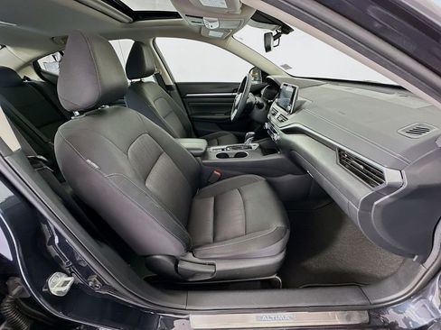 Used 2019 Nissan Altima 2.5 SV FWD image 28