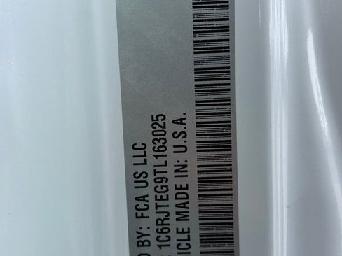 New 2026 Jeep Gladiator Mojave image 54