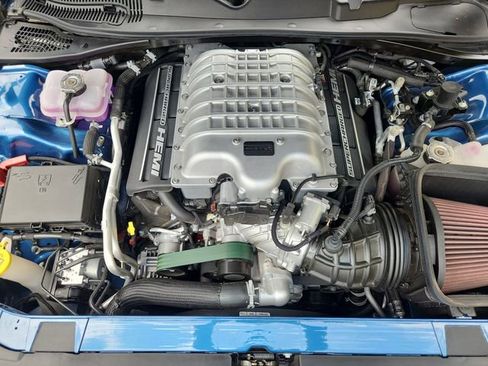 Used 2023 Dodge Challenger SRT Hellcat RWD image 29