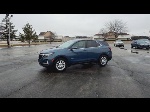 Used 2024 Chevrolet Equinox LT image 28