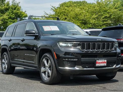 Used 2021 Jeep Grand Cherokee L Limited w/ Luxury Tech Group II AWD/4WD image 2