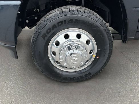 New 2026 RAM 3500 Laramie w/ Towing Technology Group image 40
