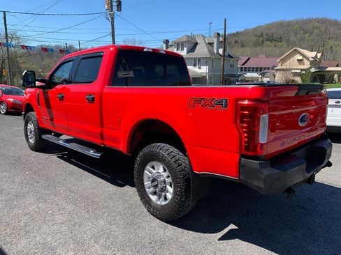 Used 2017 Ford F350 XLT w/ XLT Value Package image 3