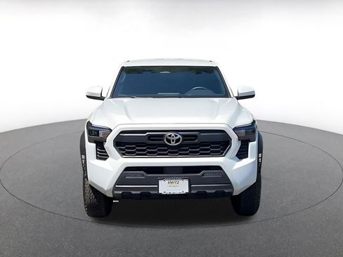 Used 2025 Toyota Tacoma TRD Off-Road AWD/4WD image 4