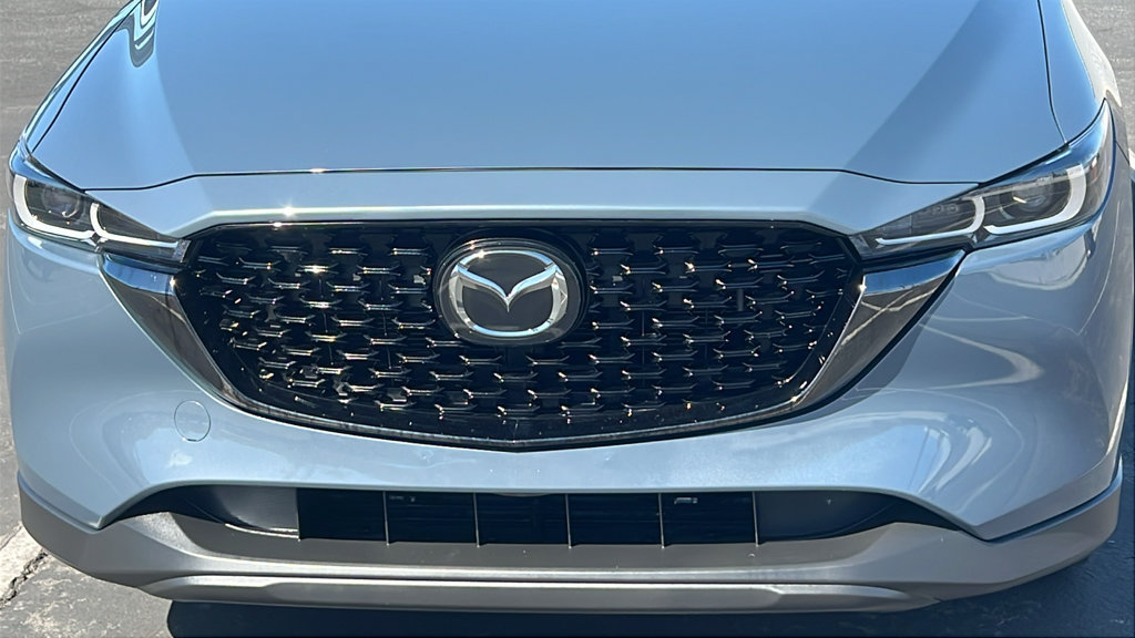 Certified 2023 MAZDA CX-5 Carbon Edition AWD/4WD image 3