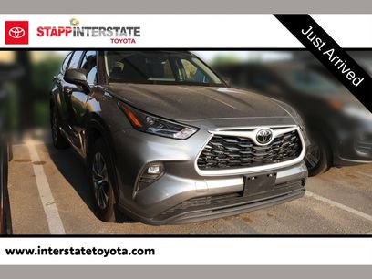 Used 2025 Toyota Highlander XLE