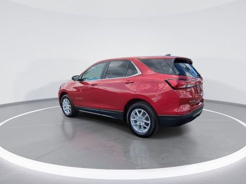 Used 2024 Chevrolet Equinox LT w/ LPO, Floor Liner Package FWD image 6
