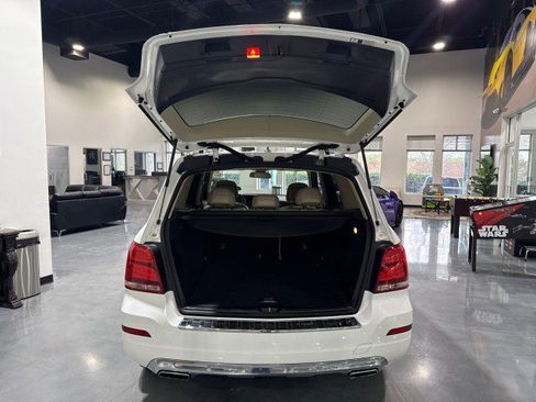 Used 2015 Mercedes-Benz GLK 350 2WD image 13