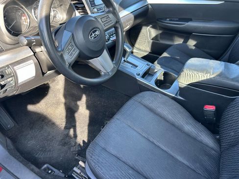 Used 2011 Subaru Legacy 2.5i image 7