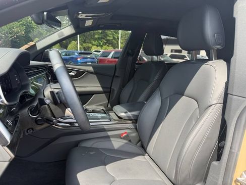 Used 2024 Audi Q8 Prestige AWD/4WD image 11