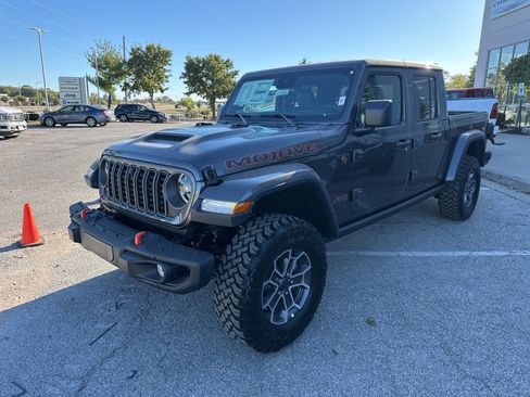 New 2025 Jeep Gladiator Mojave image 11