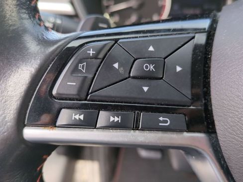 Used 2024 Nissan Altima 2.5 SR AWD/4WD image 11