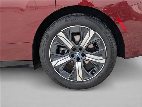 Used 2026 BMW iX xDrive45 AWD/4WD image 23