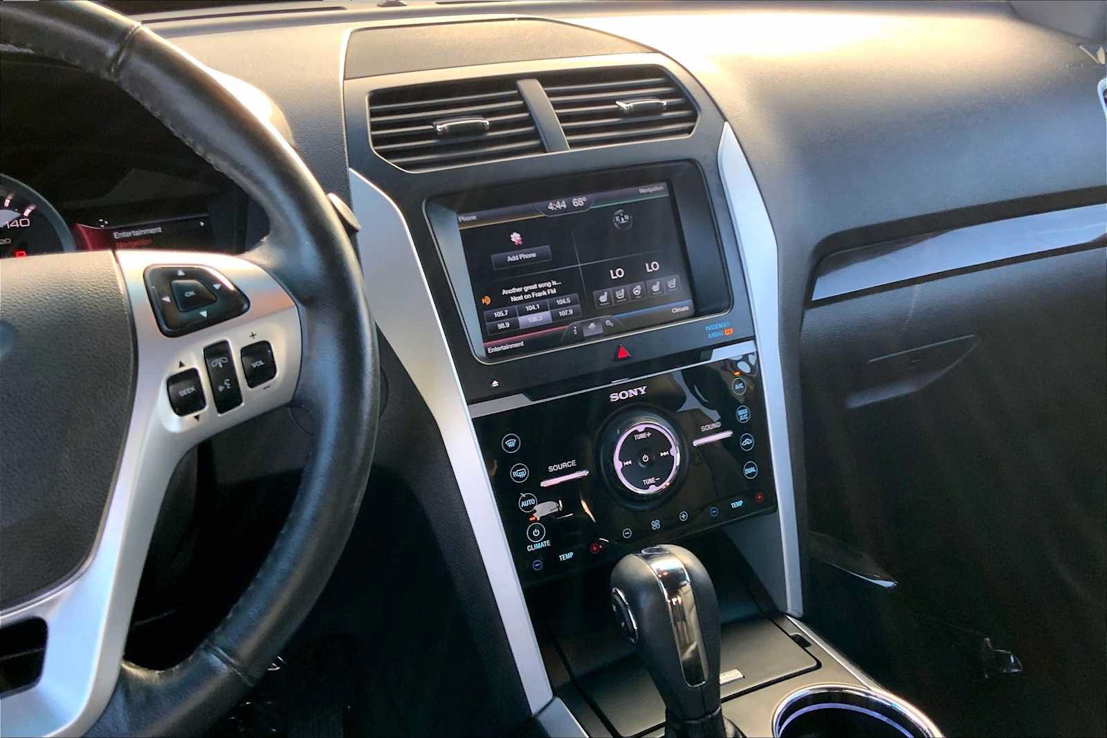 Used 2015 Ford Explorer Limited w/ Equipment Group 302A AWD/4WD image 7
