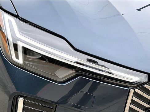 New 2026 Volvo XC90 T8 Ultra w/ Protection Package Premier AWD/4WD image 40
