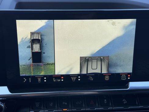 New 2026 GMC Sierra 2500 SLT w/ SLT Premium Package image 39