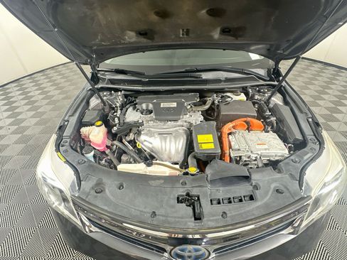 Used 2014 Toyota Avalon Limited w/ Technology Package FWD image 33