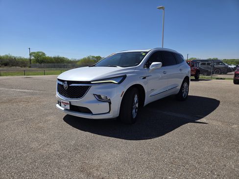 Used 2022 Buick Enclave Avenir w/ Trailering Package, 5000 lbs. image 3