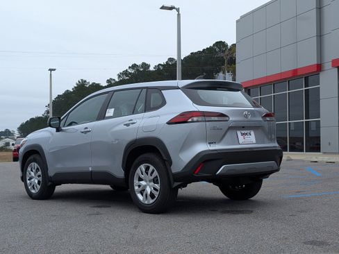 New 2026 Toyota Corolla Cross L image 3