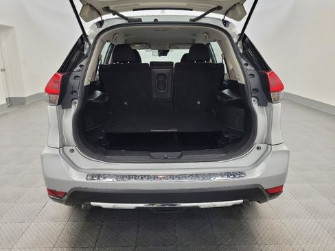 Used 2019 Nissan Rogue S image 29