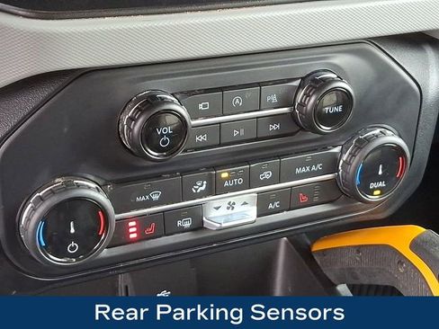 Used 2022 Ford Bronco Badlands w/ Sasquatch Package image 19