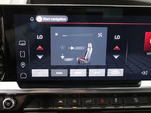 Used 2023 GMC Sierra 1500 SLT image 52