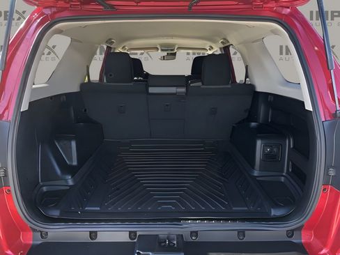 Used 2023 Toyota 4Runner SR5 image 26