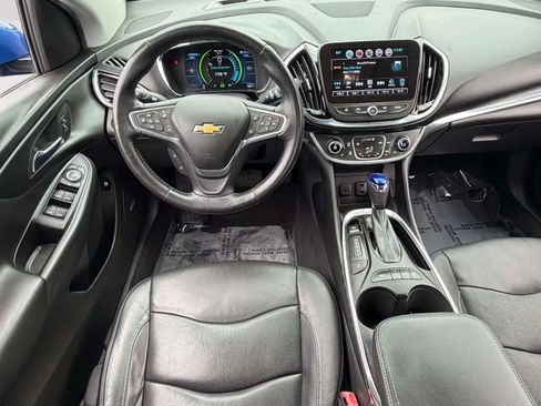 Used 2016 Chevrolet Volt Premier w/ Driver Confidence Package FWD image 7