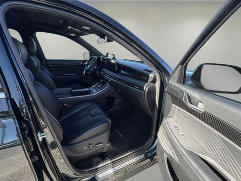 Used 2024 Hyundai Palisade Calligraphy image 13