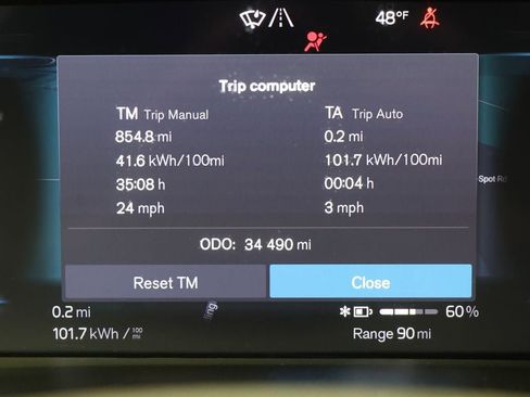 Used 2021 Volvo XC40 P8 Recharge w/ Advanced Package image 19