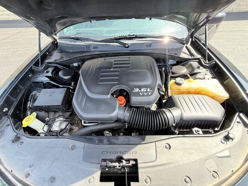 Used 2019 Dodge Charger GT RWD image 18
