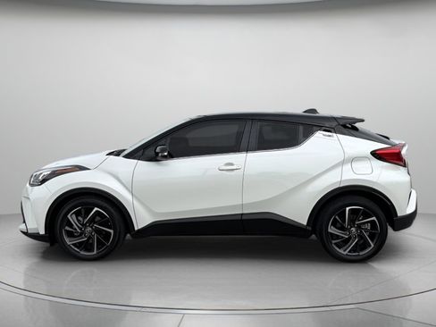 Used 2021 Toyota C-HR Limited FWD image 5