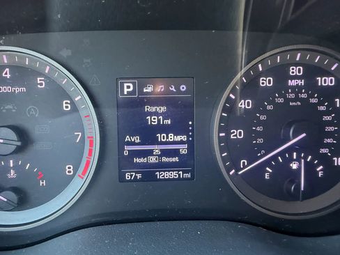 Used 2017 Hyundai Tucson Sport w/ Cargo Package AWD/4WD image 18