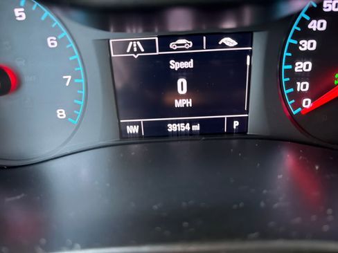 Used 2022 GMC Canyon Elevation image 16