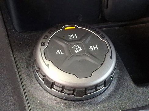 Used 2023 Ford Bronco 2-Door image 29