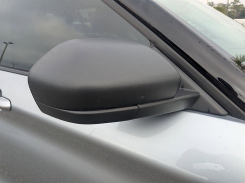 Used 2024 Ford Explorer XLT w/ Equipment Group 202A image 12