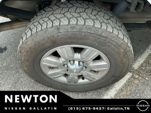 Used 2012 Ford F150 XLT w/ XLT Chrome Pkg AWD/4WD image 27