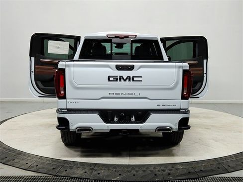 New 2026 GMC Sierra 1500 Denali Ultimate image 14