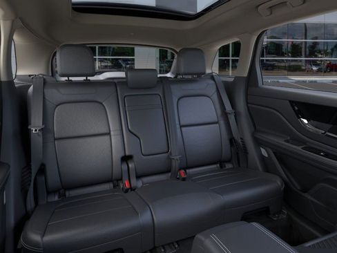 New 2025 Lincoln Corsair Grand Touring image 11