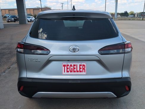 New 2026 Toyota Corolla Cross L image 6