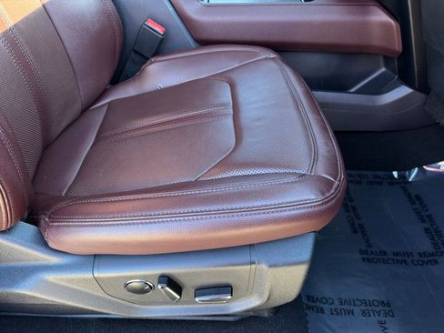 Used 2024 Ford Expedition Max Limited image 30