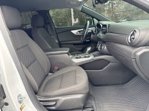 Used 2022 Chevrolet Blazer LT image 26