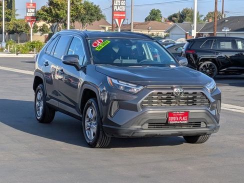 Used 2024 Toyota RAV4 XLE FWD image 3
