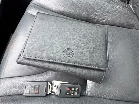 Used 2014 Volvo XC60 T6 image 16