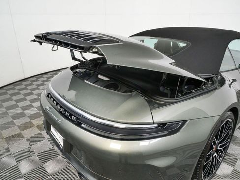 New 2026 Porsche 911 Carrera S RWD image 31